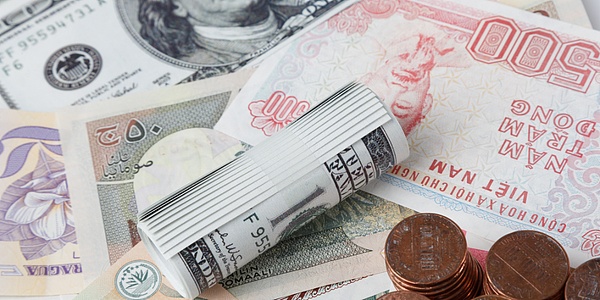 比特币二次探底深度分析：机会还是陷阱？