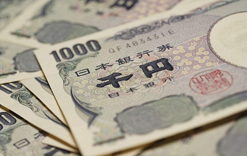 柴犬币11月底走势前瞻：一场0.000009美元的心理攻坚战